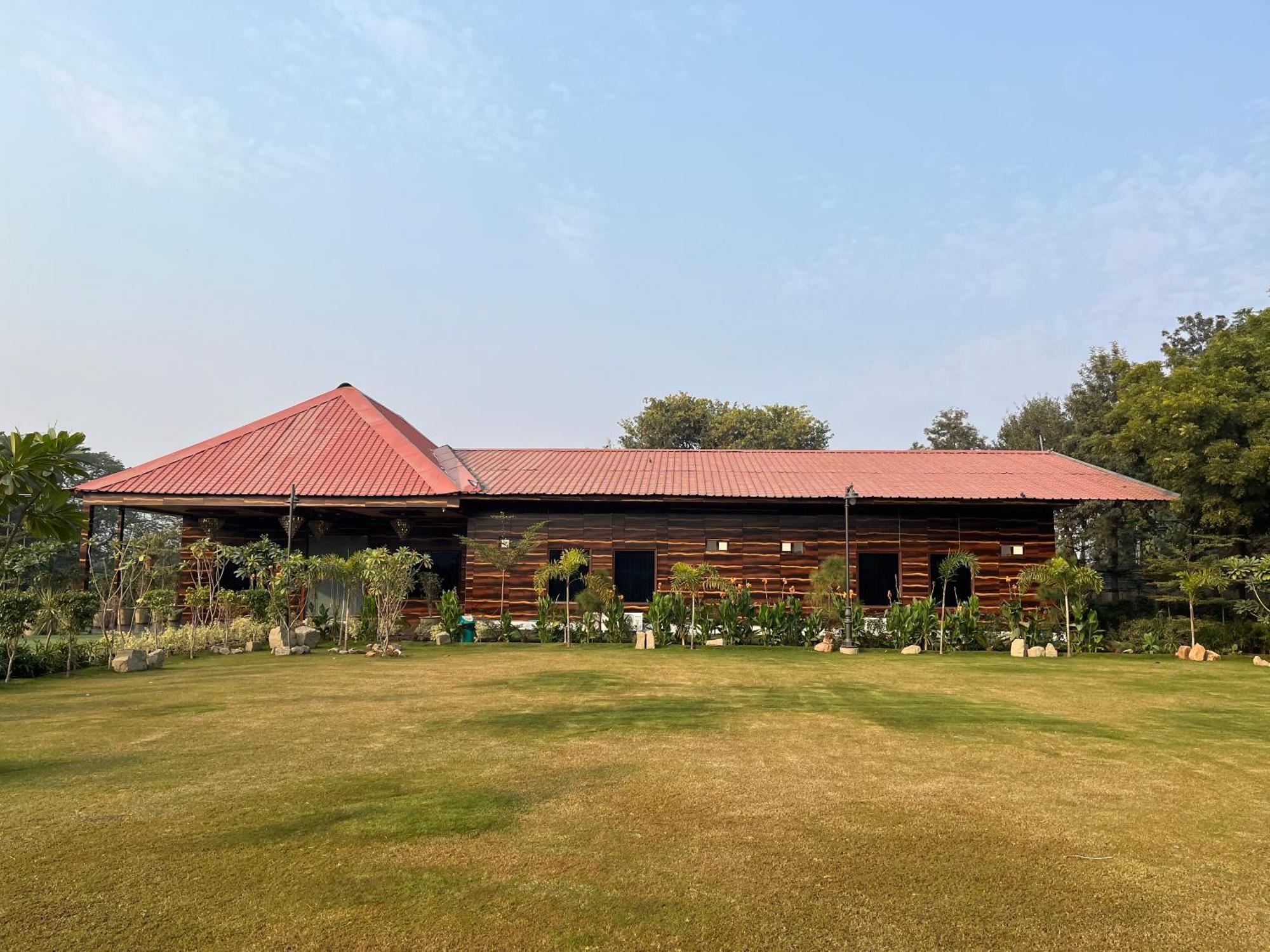 The Green Wood Palace I Farm House I Wedding I Party I 87Oo2O5865 Vila Gurgaon Exterior foto